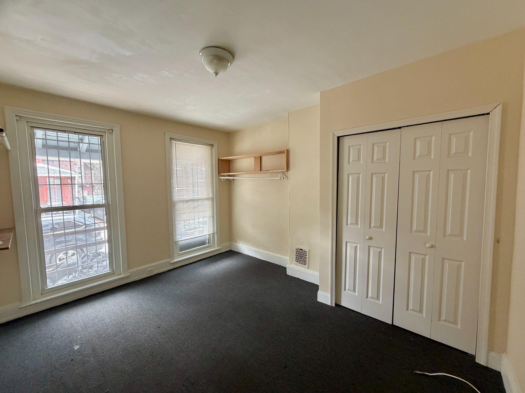3205 Pearl St Property Photo 2