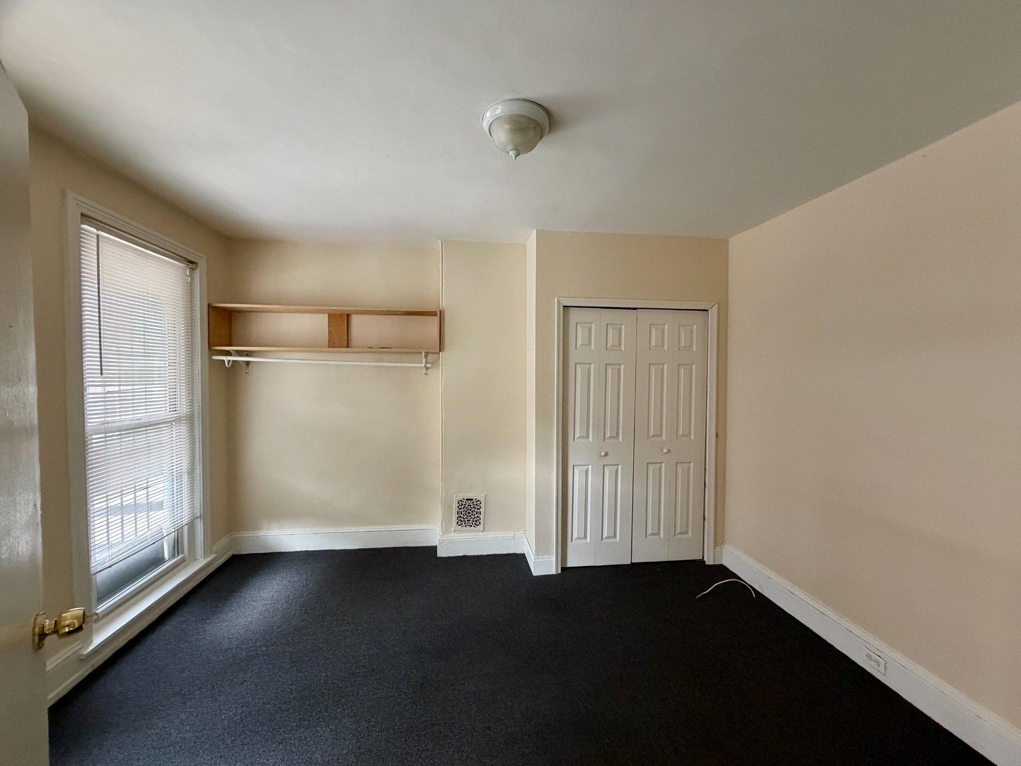 3205 Pearl St Property Photo 3