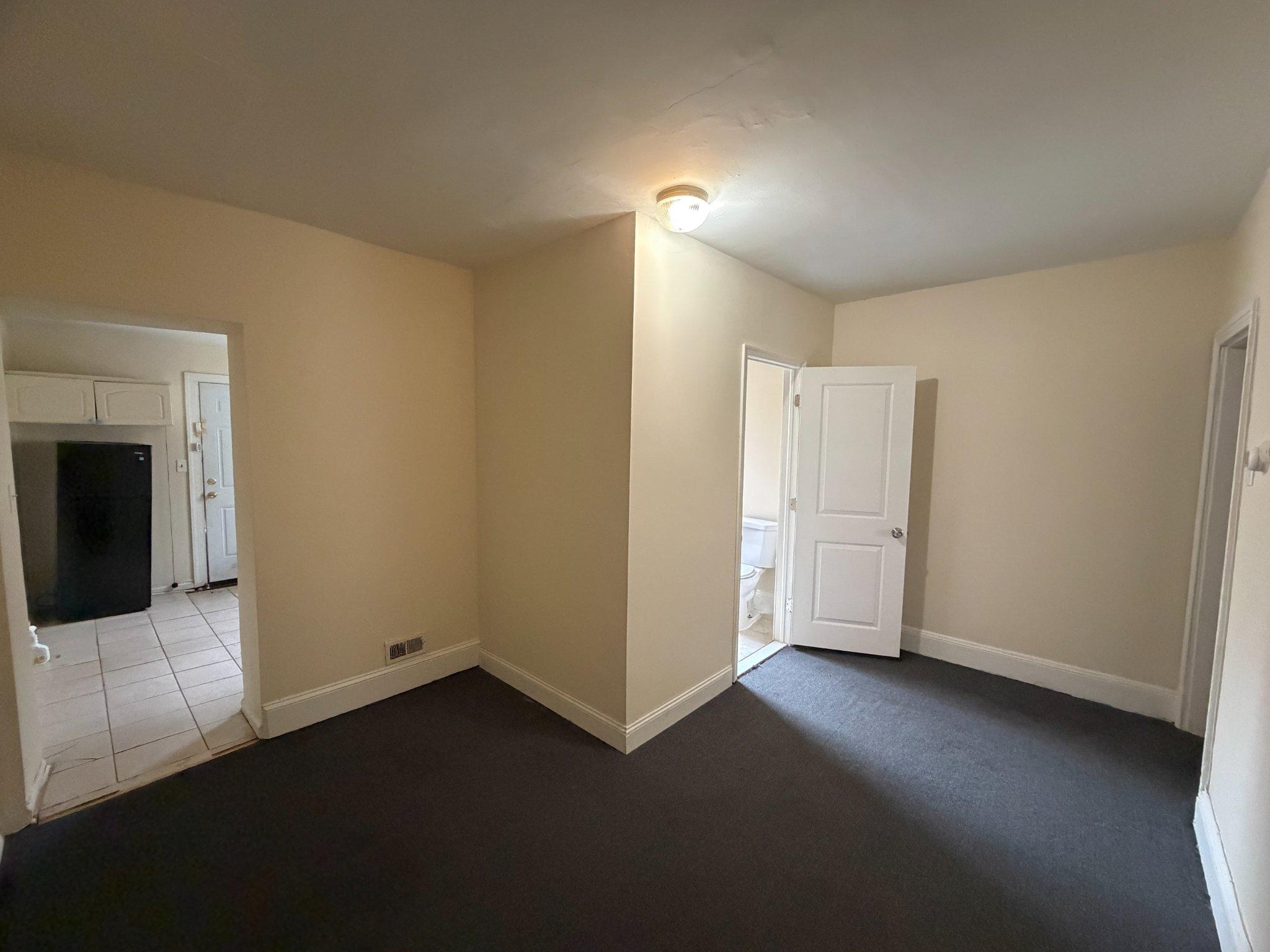 3205 Pearl St Property Photo 4