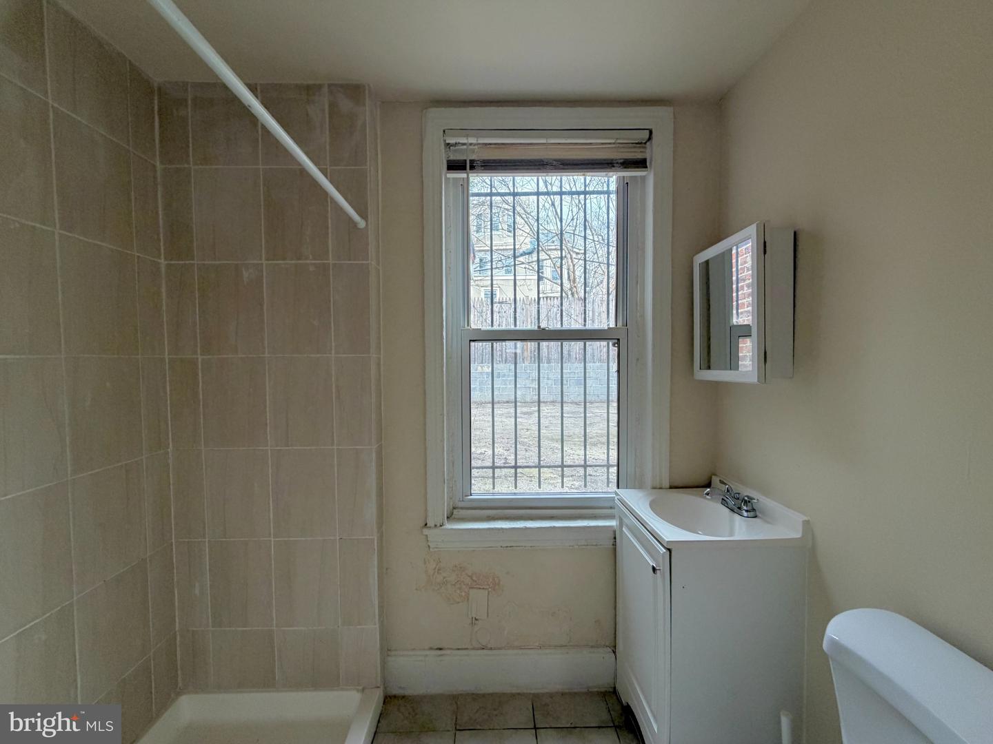 3205 Pearl St Property Photo 5