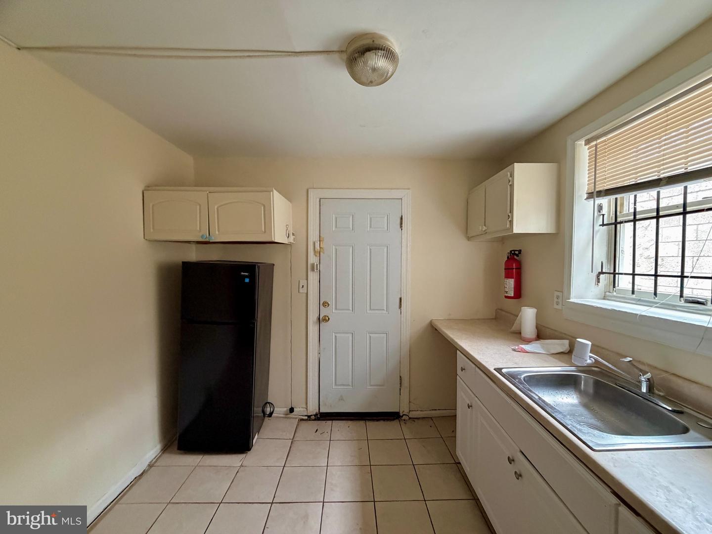 3205 Pearl St Property Photo 8