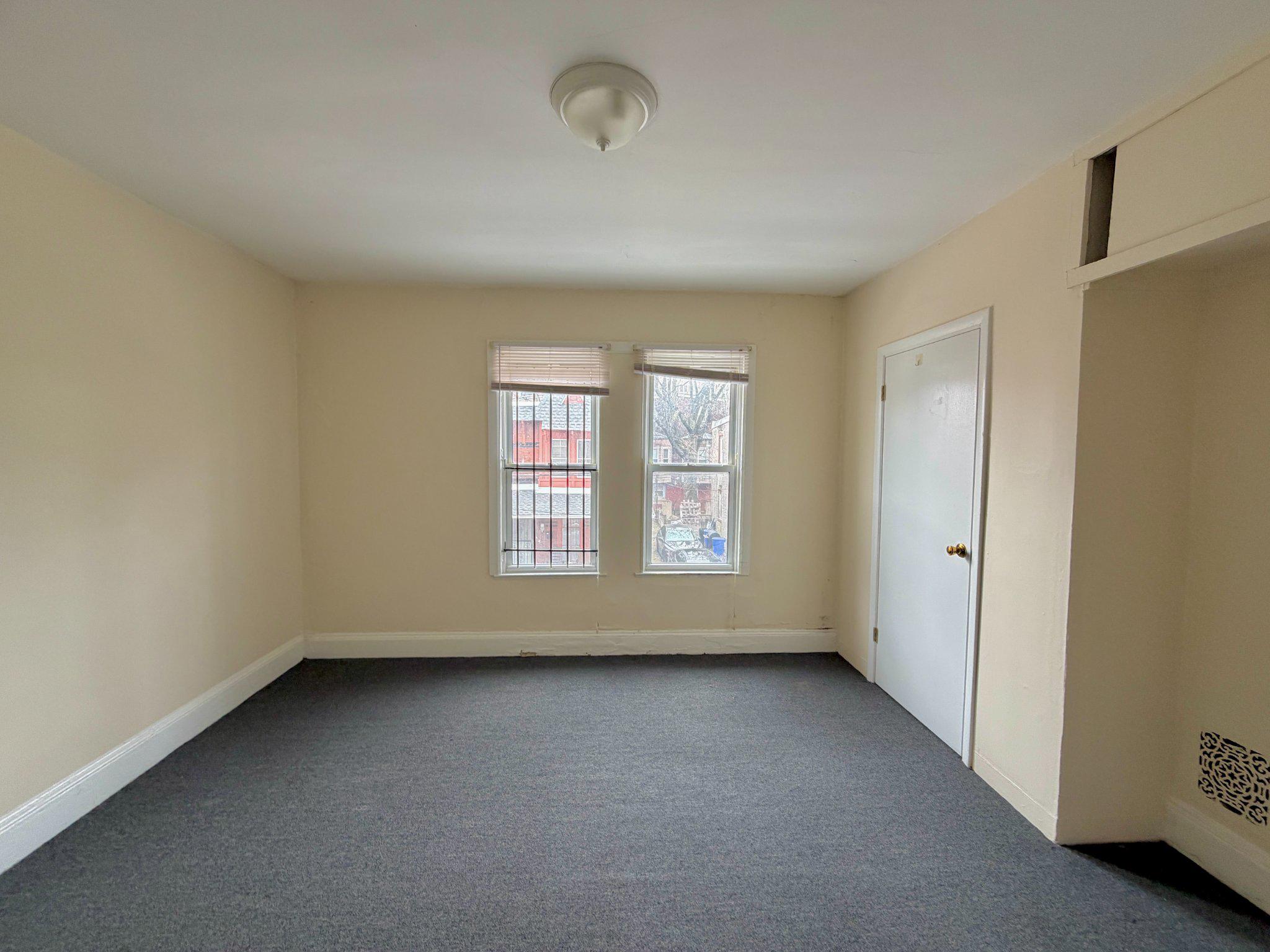 3205 Pearl St Property Photo 10