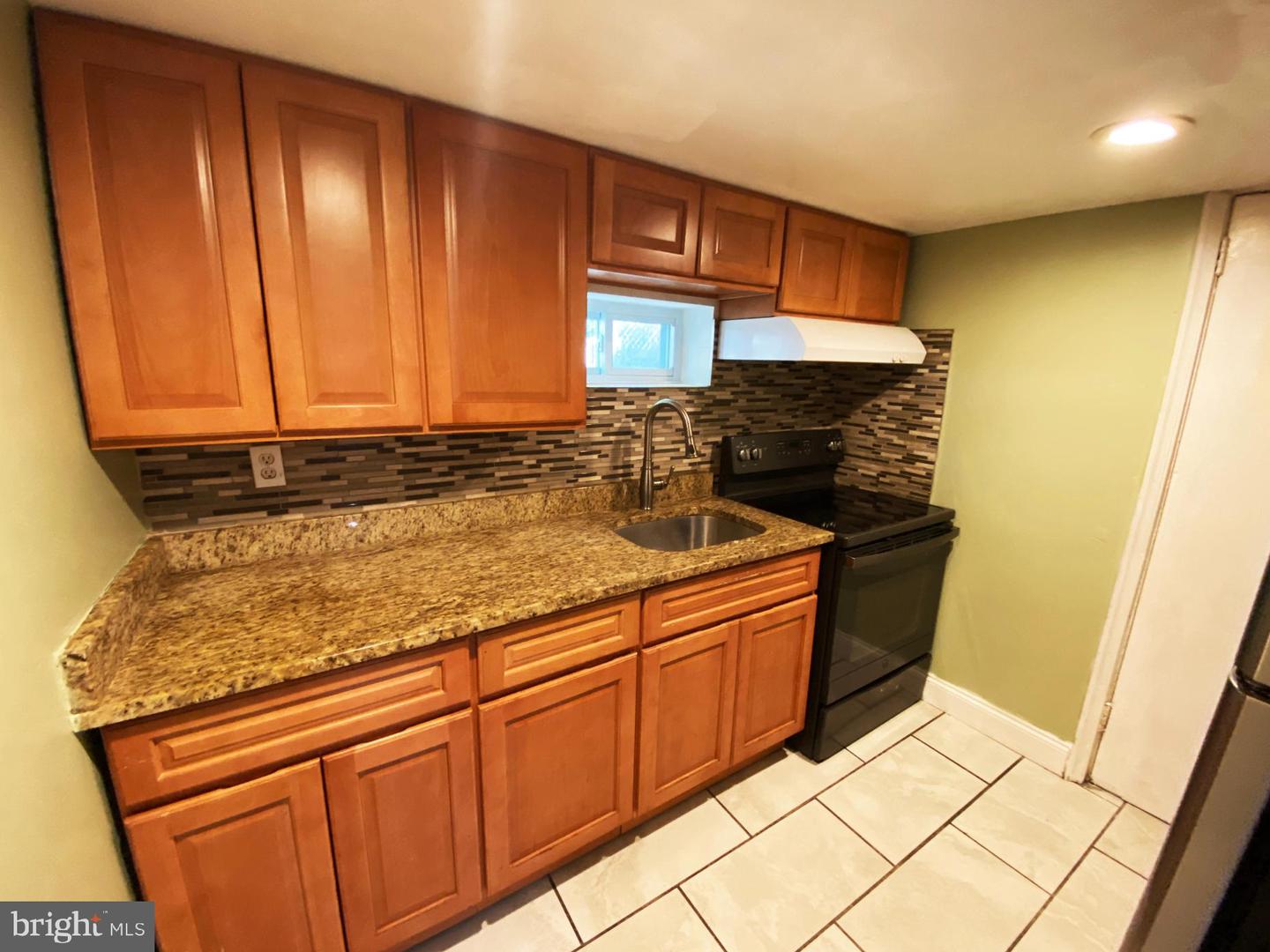2731 N Hope St Property Photo 25