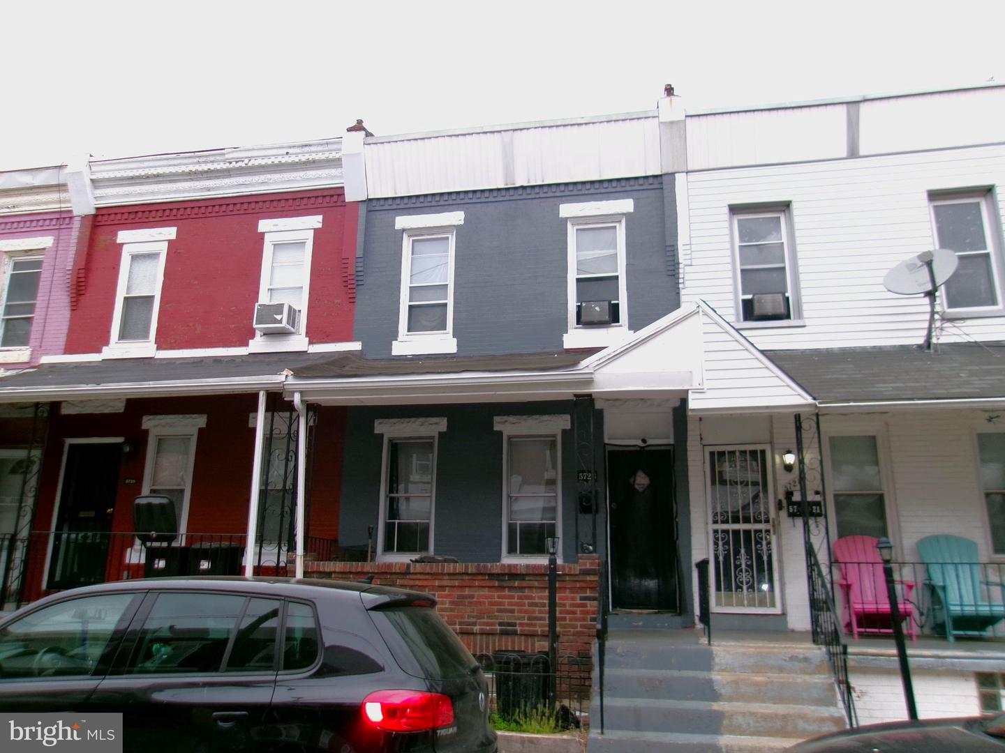 5723 COMMERCE ST Property Photo 1