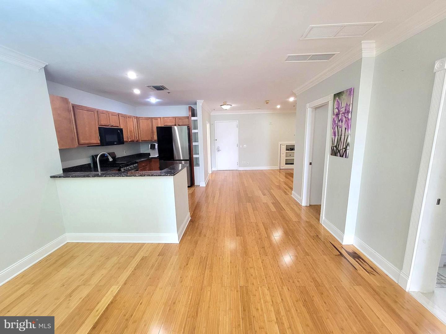 1100 Vine St #p301 Property Photo 7