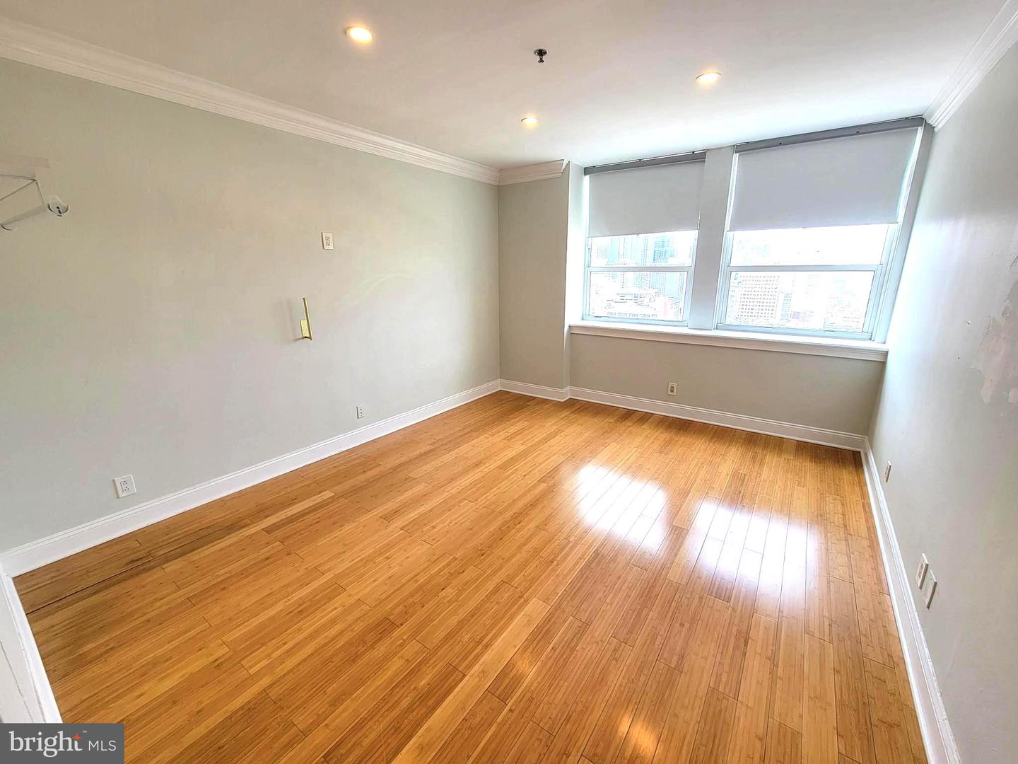 1100 Vine St #p301 Property Photo 15