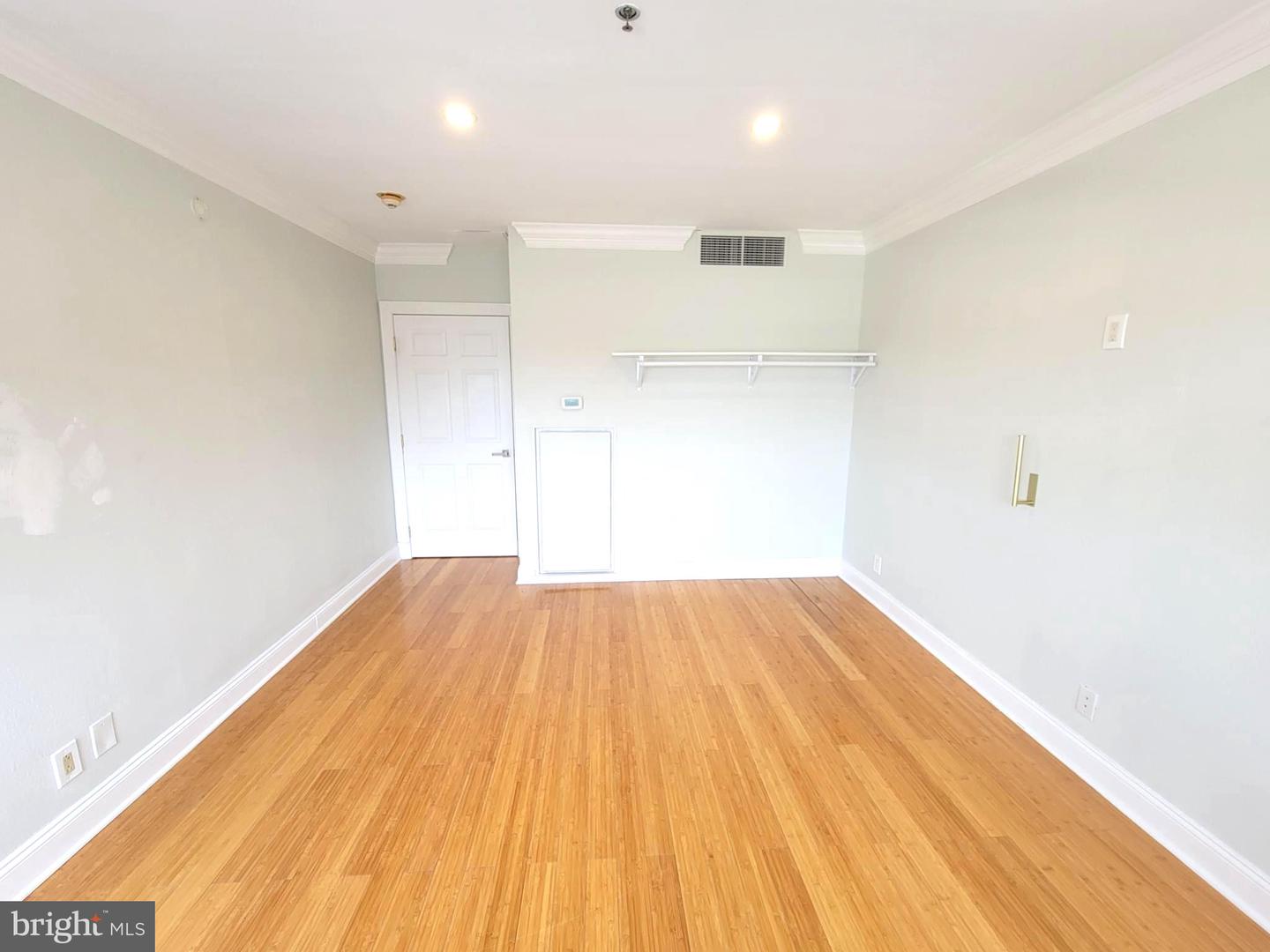 1100 Vine St #p301 Property Photo 17