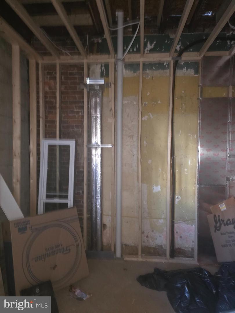 6032 Lansdowne Ave Property Photo 3