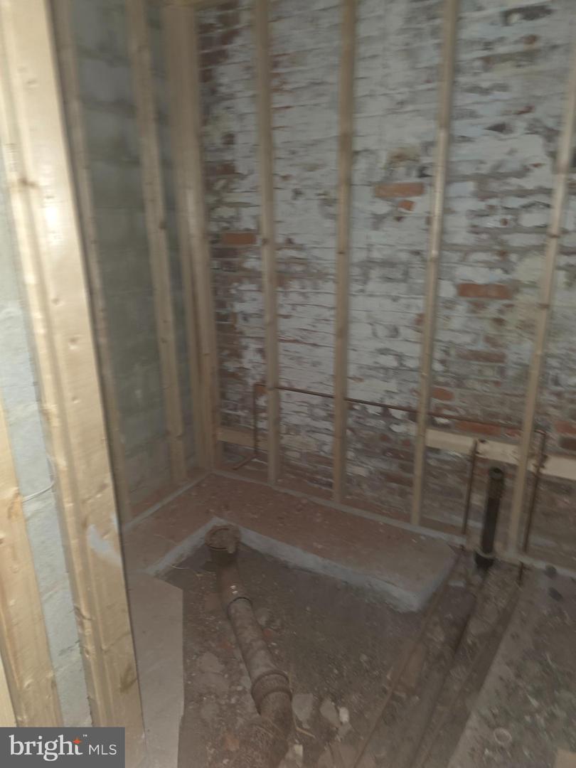 6032 Lansdowne Ave Property Photo 7