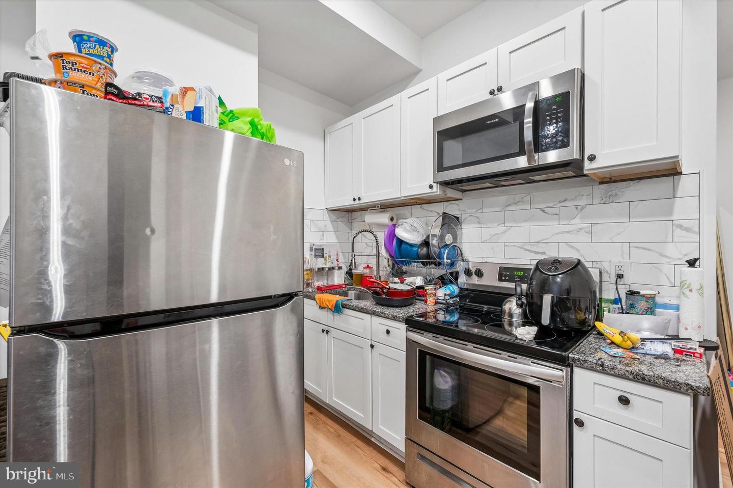 5643 Market St Property Photo 6