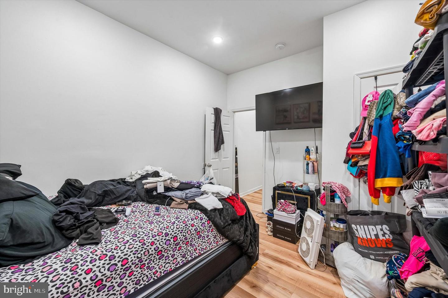 5643 Market St Property Photo 8