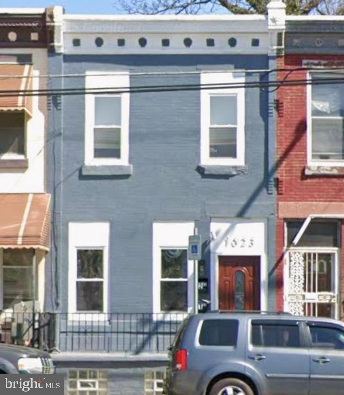 1029 W CAMBRIA ST #2ND FLOOR Property Photo 1