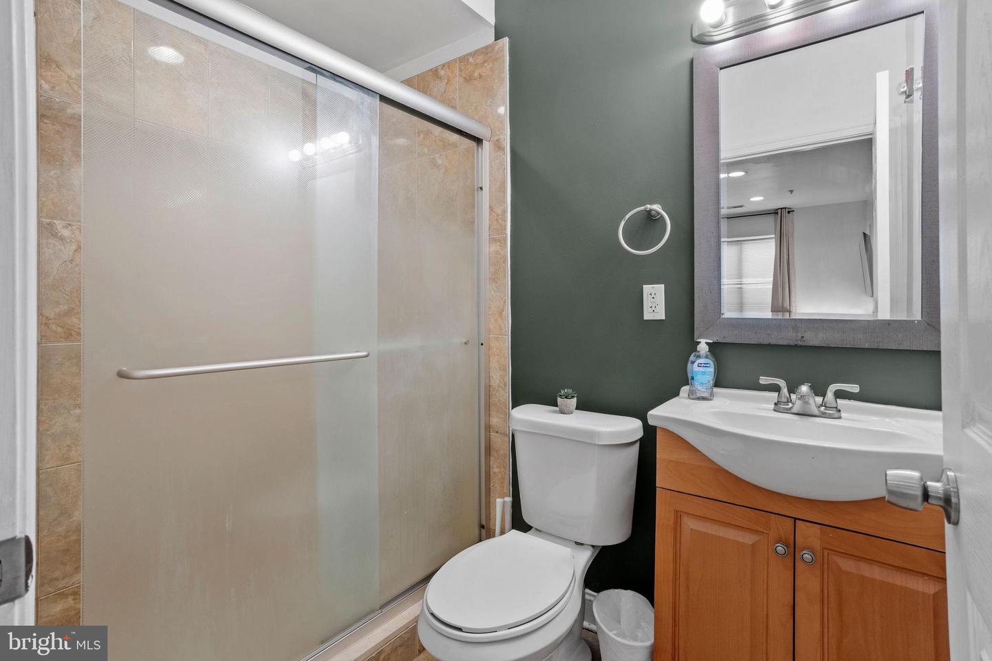 2255 N 12th St Property Photo 16