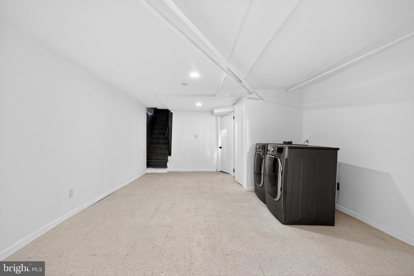 128 E Tulpehocken St Property Photo 23
