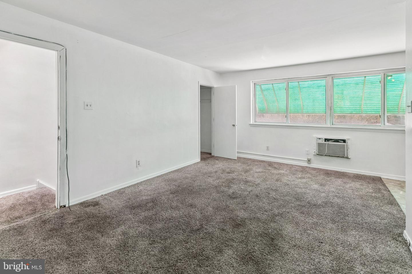 1227 W Champlost Ave Property Photo 20