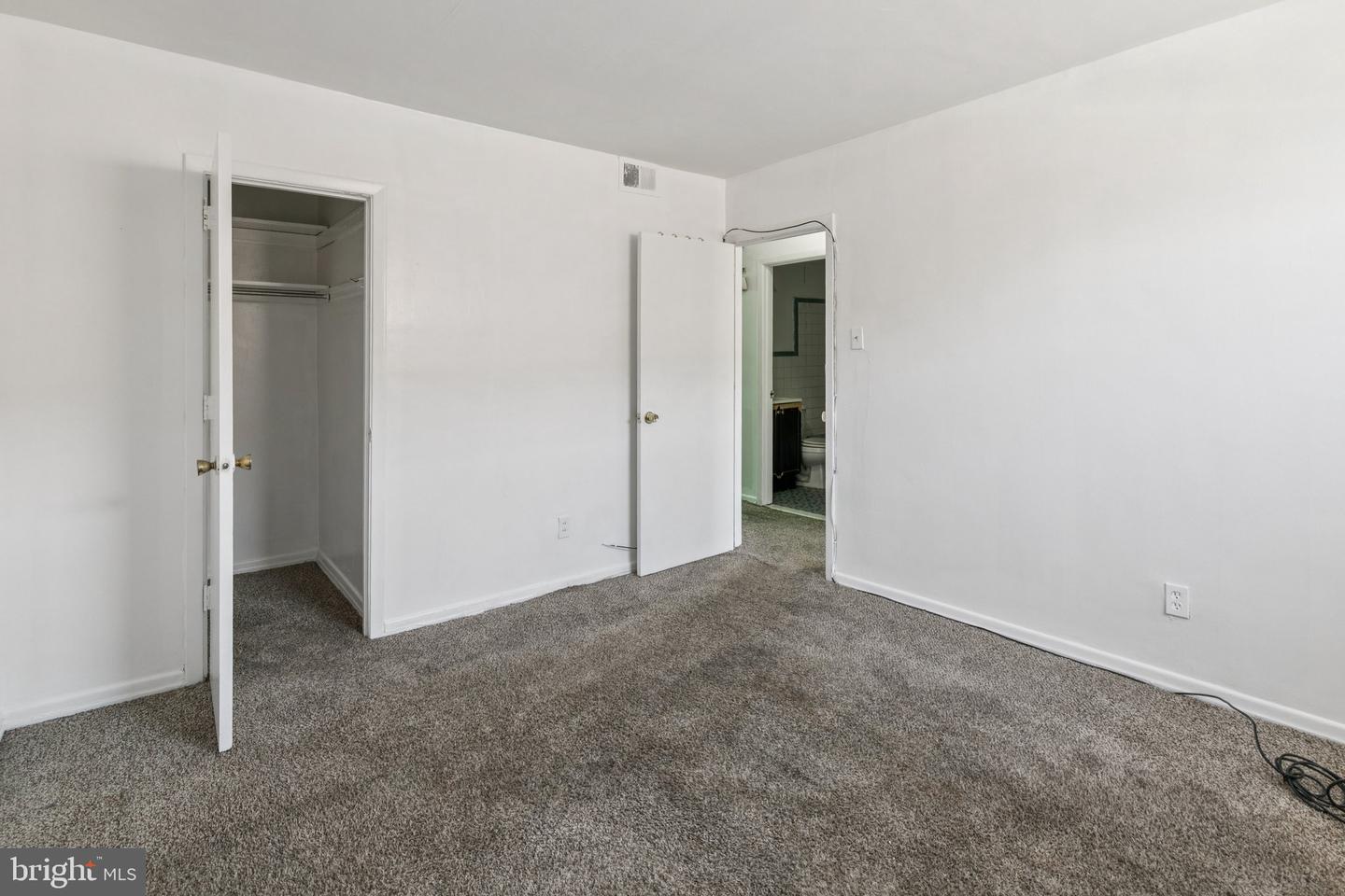 1227 W Champlost Ave Property Photo 30