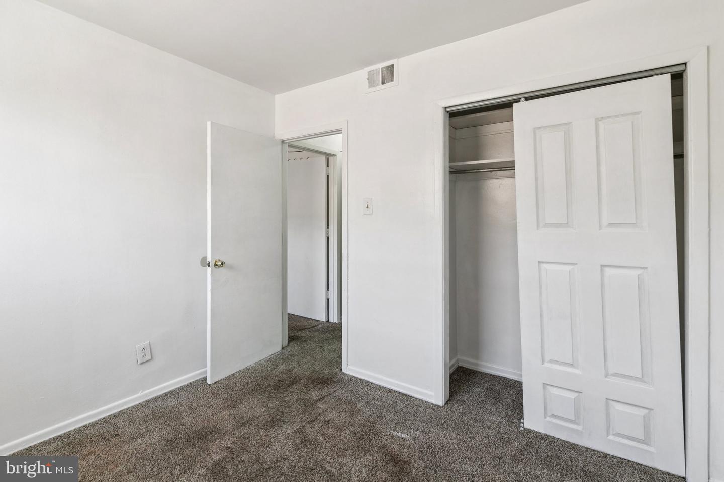 1227 W Champlost Ave Property Photo 35