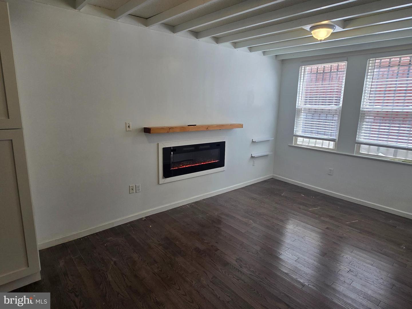 712 S Randolph St Property Photo 2
