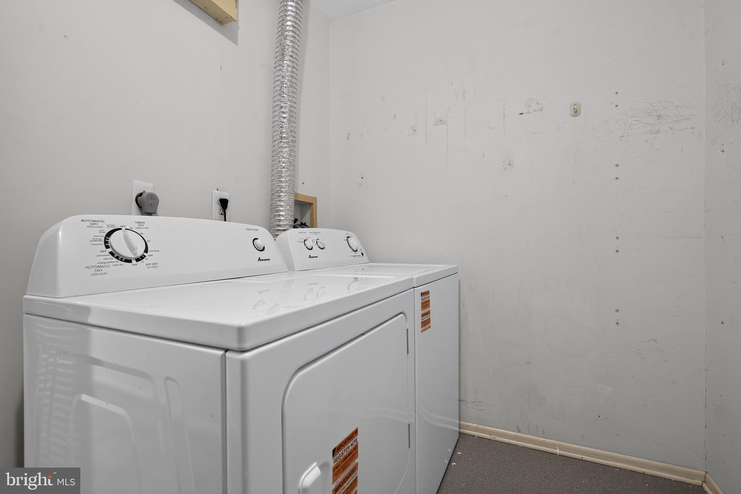154 Benjamin Ct #g154 Property Photo 19