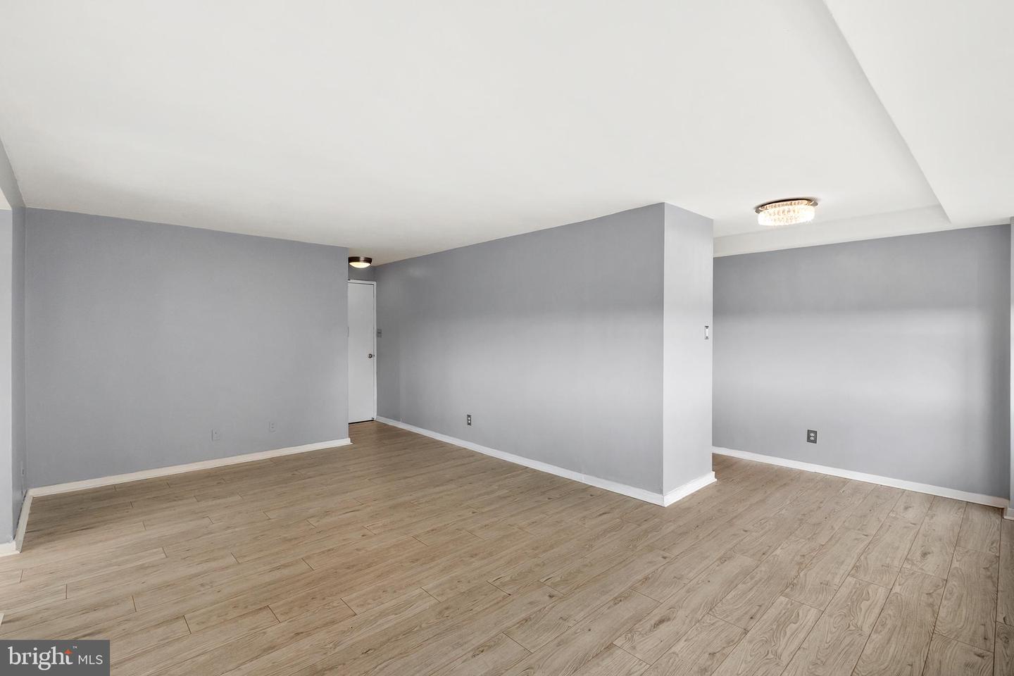1810 Rittenhouse Sq #1608 Property Photo 4