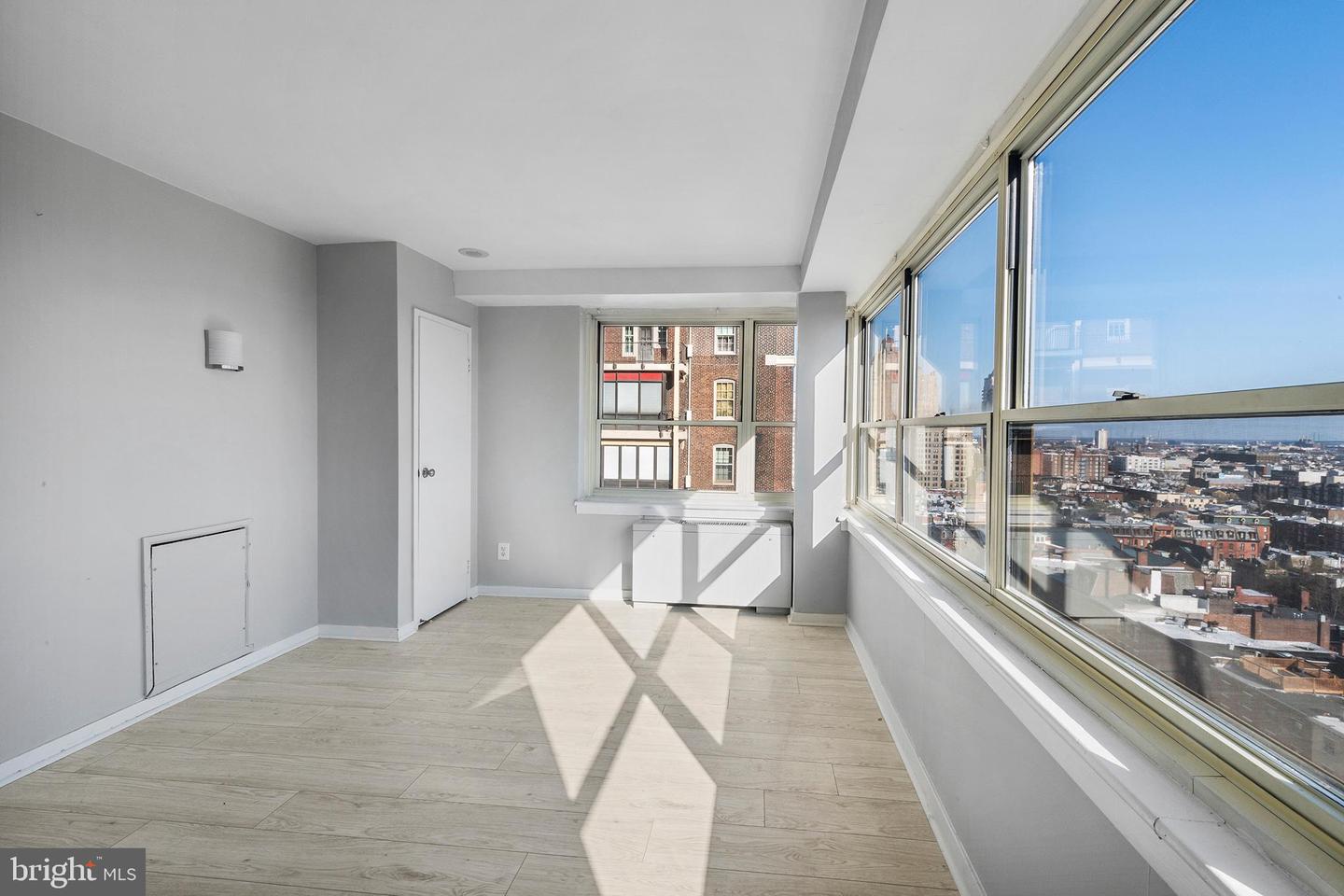1810 Rittenhouse Sq #1608 Property Photo 14