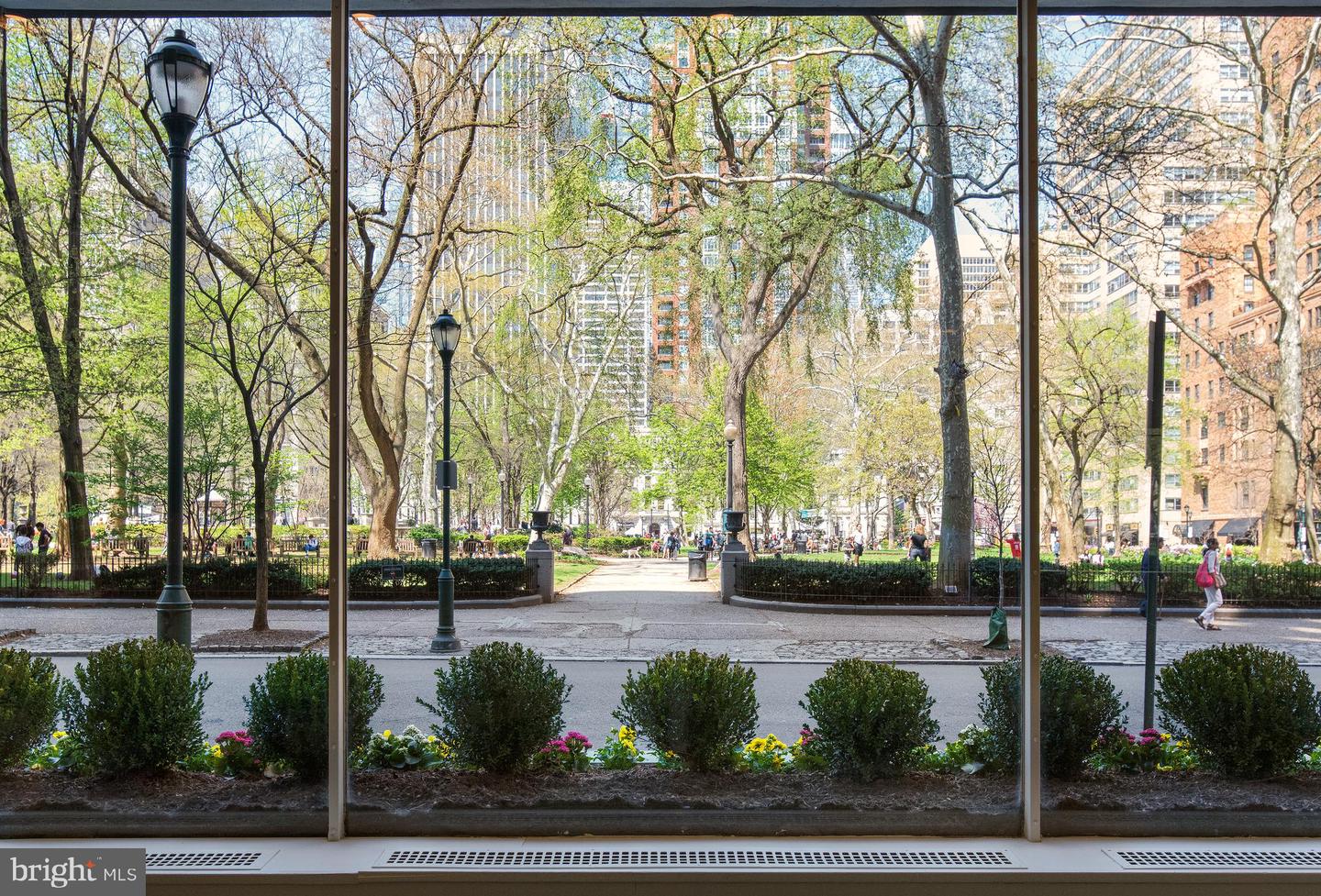 1810 Rittenhouse Sq #1608 Property Photo 26