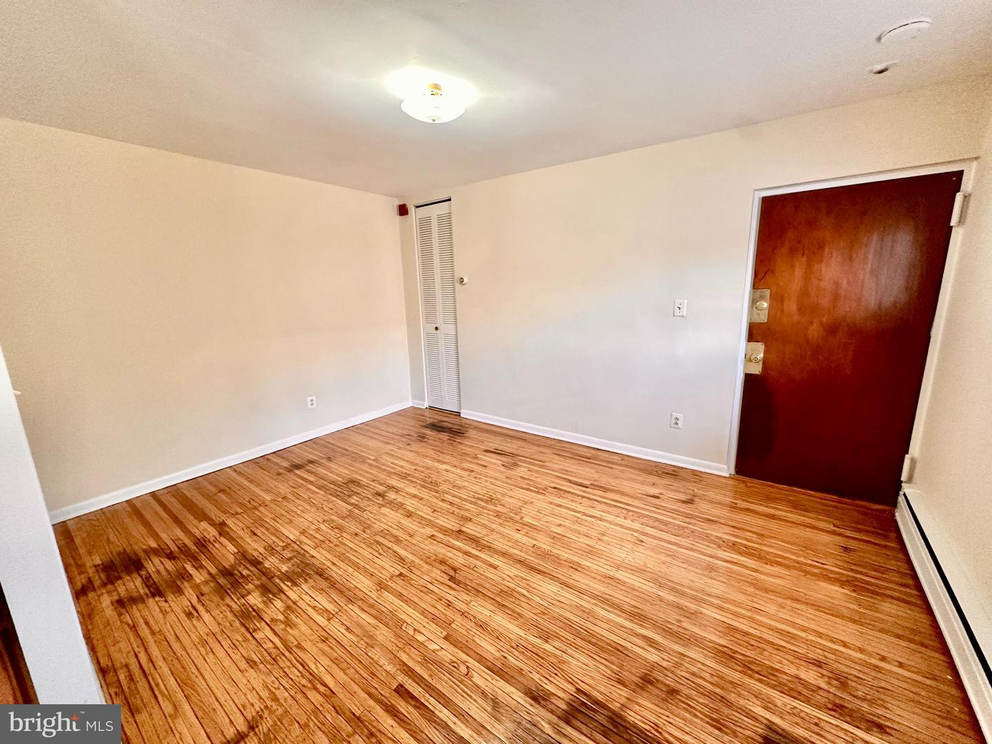 945 E Chelten Ave #3f Property Photo 5