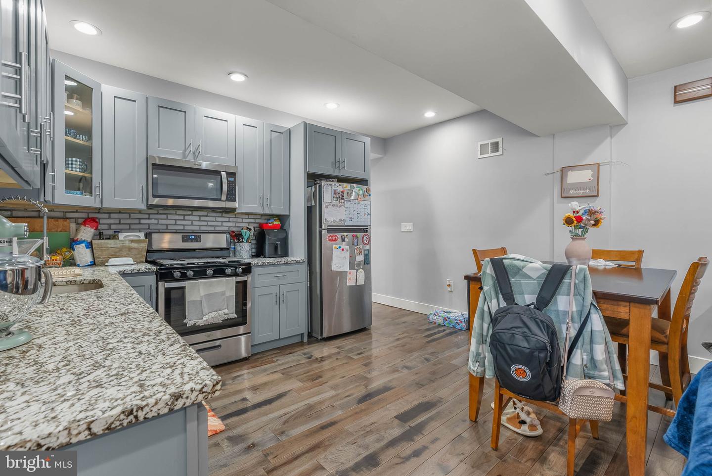 4146 Pechin St Property Photo 12