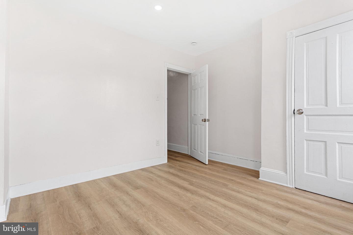 2042 S Cecil St Property Photo 12