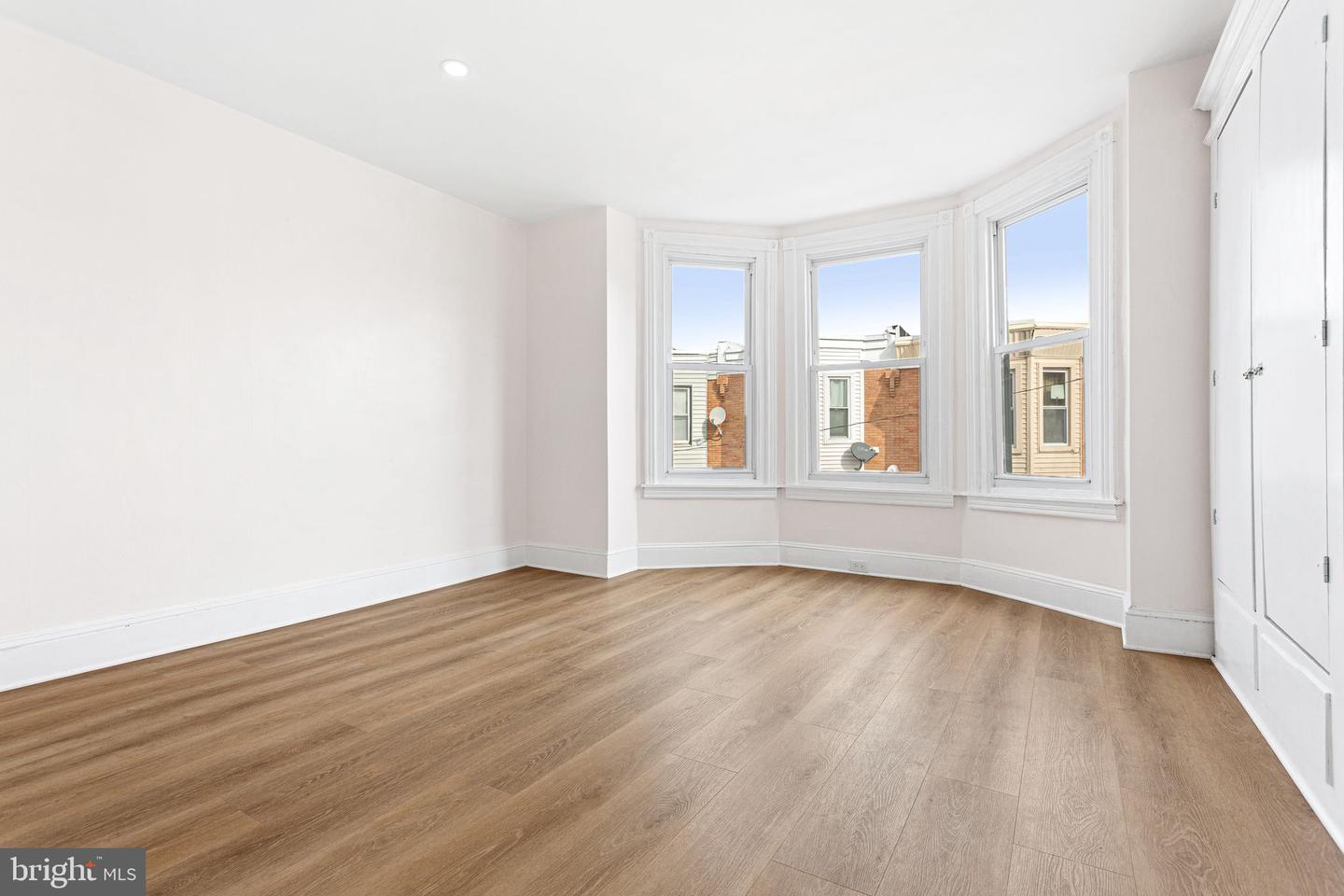 2042 S Cecil St Property Photo 16