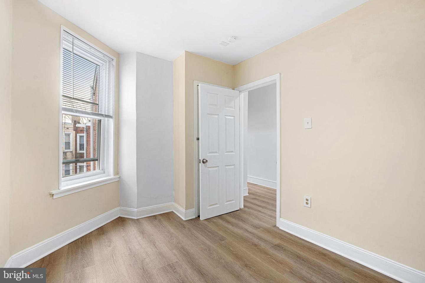 5428 Regent St Property Photo 20