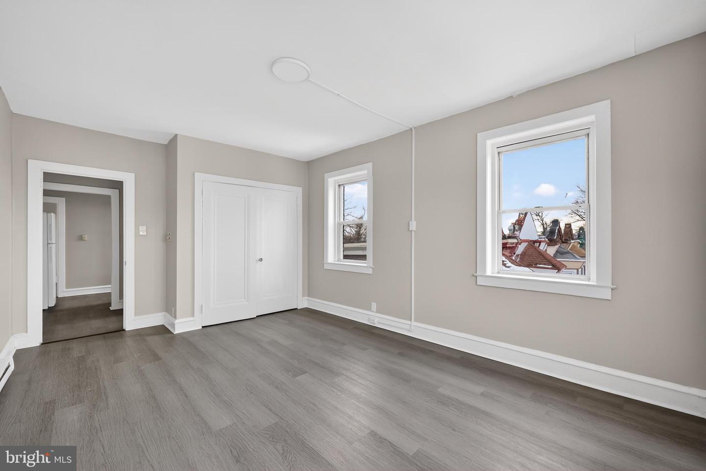 4825 N Camac St Property Photo 5