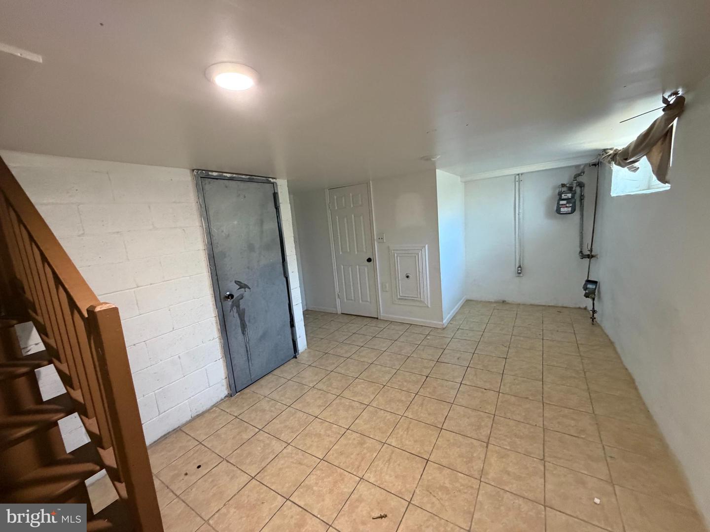 1836 Faunce St Property Photo 18