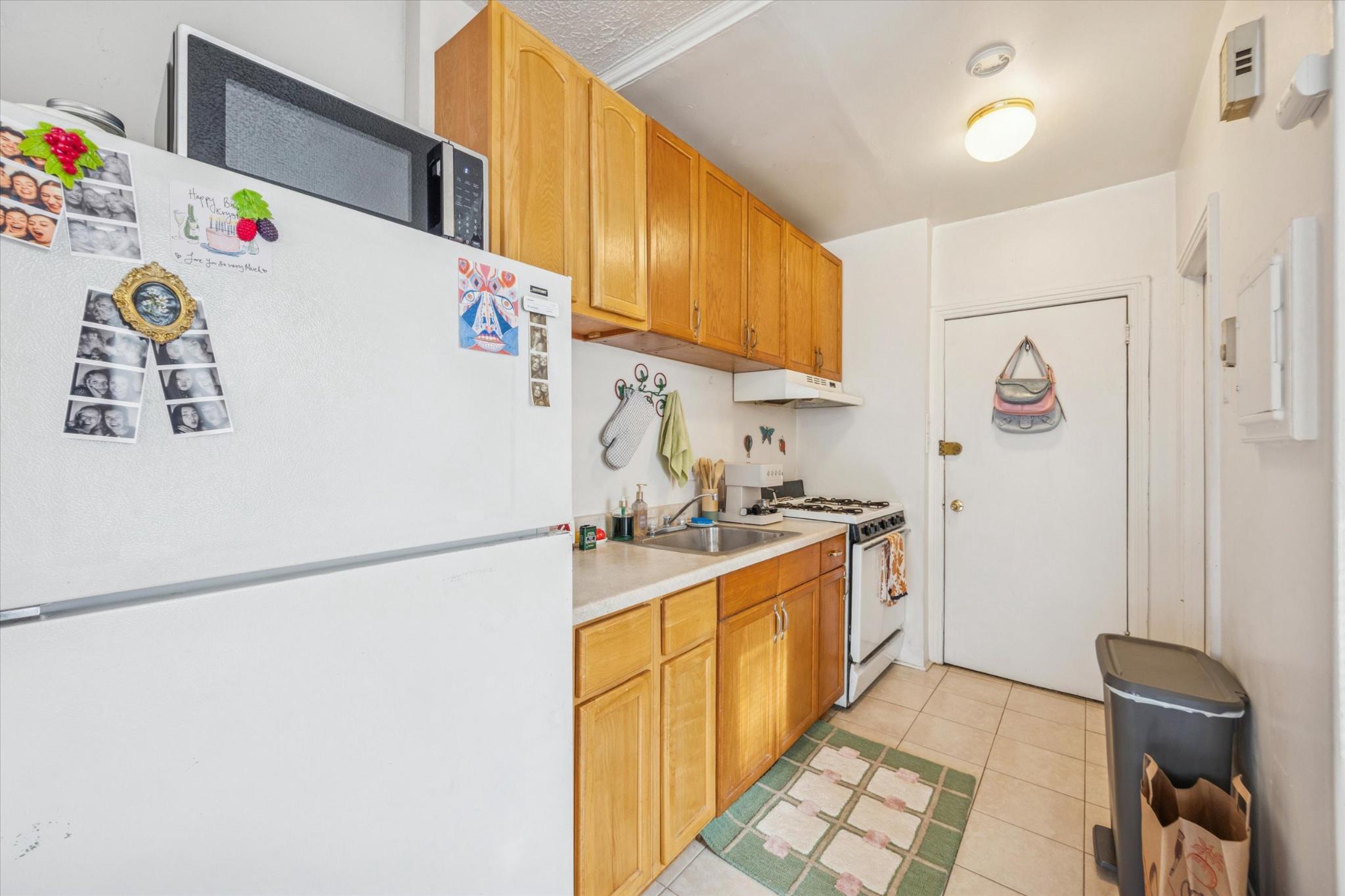142 N 21st St Property Photo 8