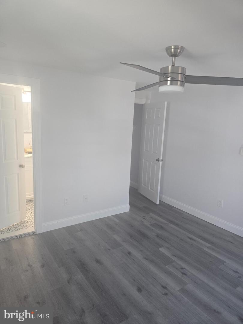 5925 Ridge Ave #5 Property Photo 16