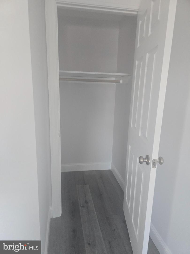 5925 Ridge Ave #5 Property Photo 17