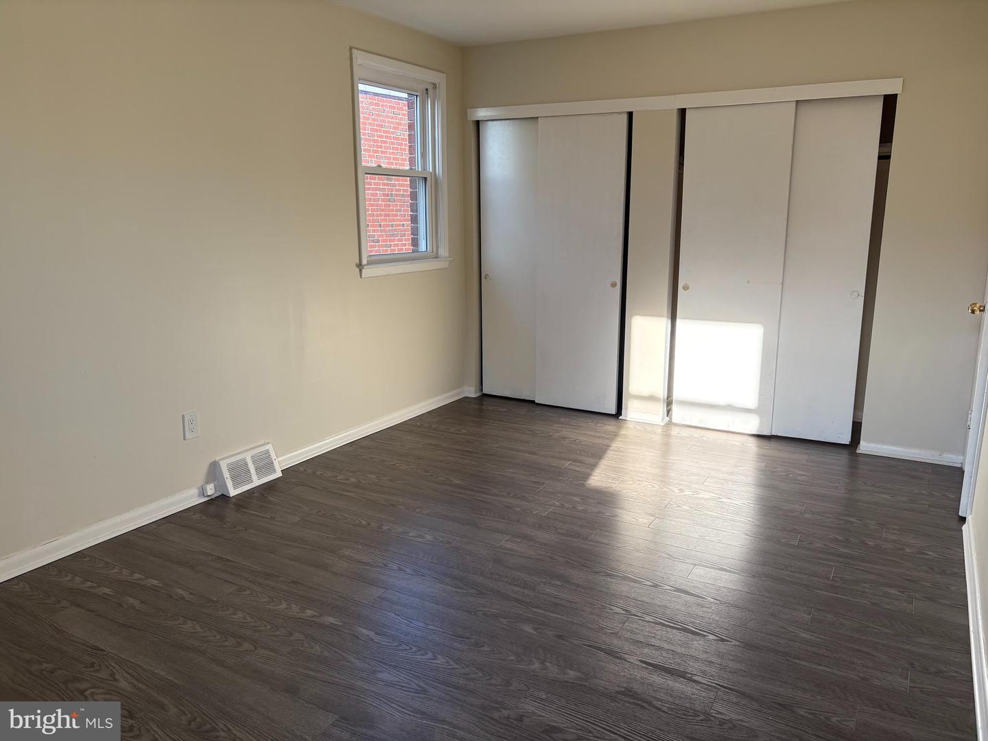 261 Ridgeway Ter Property Photo 11