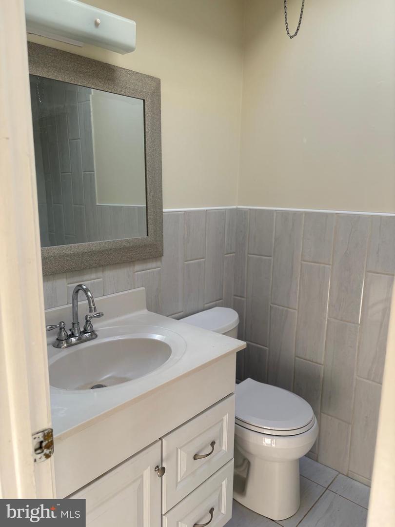 261 Ridgeway Ter Property Photo 14