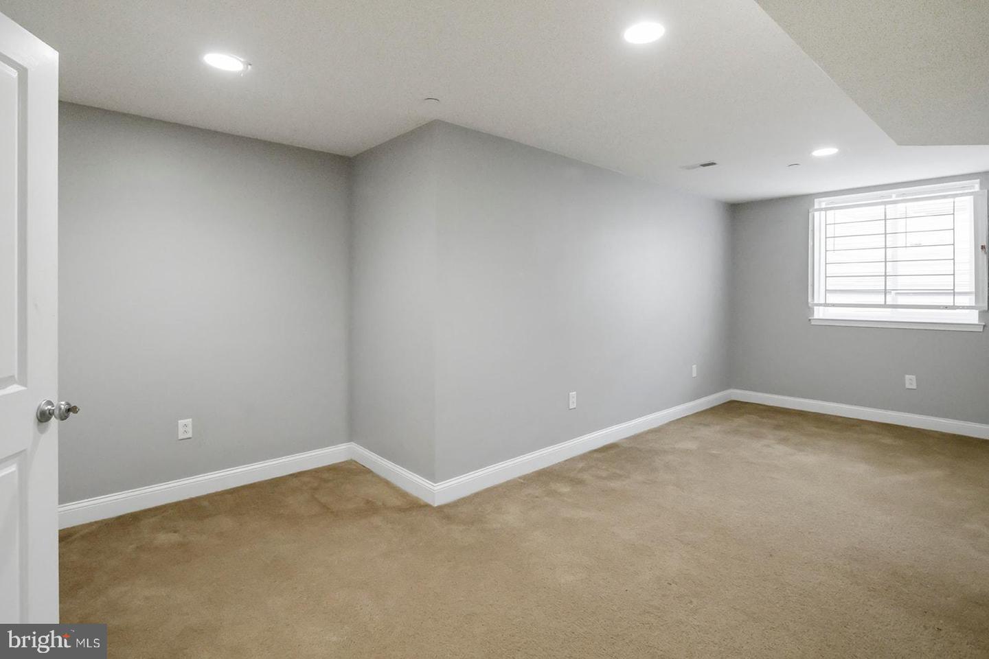 1940 N Gratz St #1 Property Photo 18