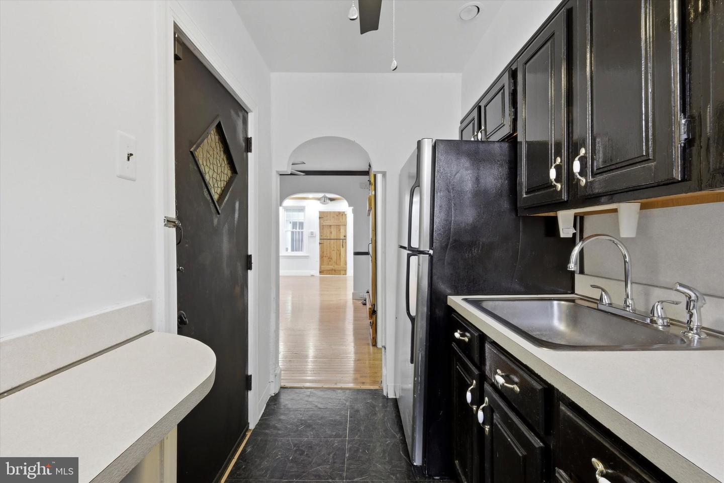 2312 S Bonsall St Property Photo 8
