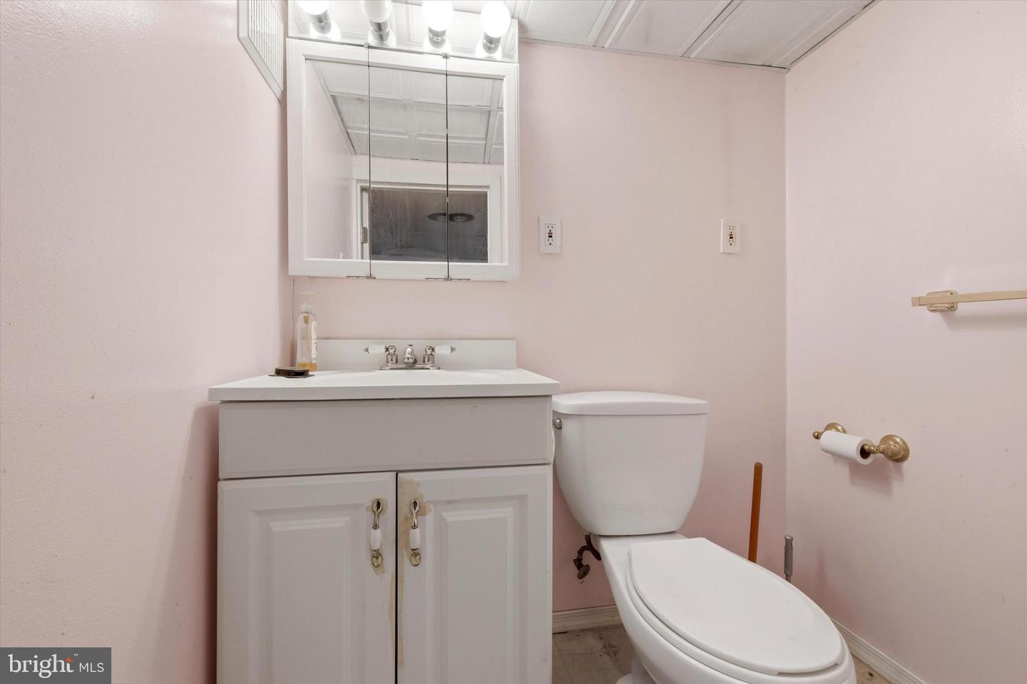 2312 S Bonsall St Property Photo 12