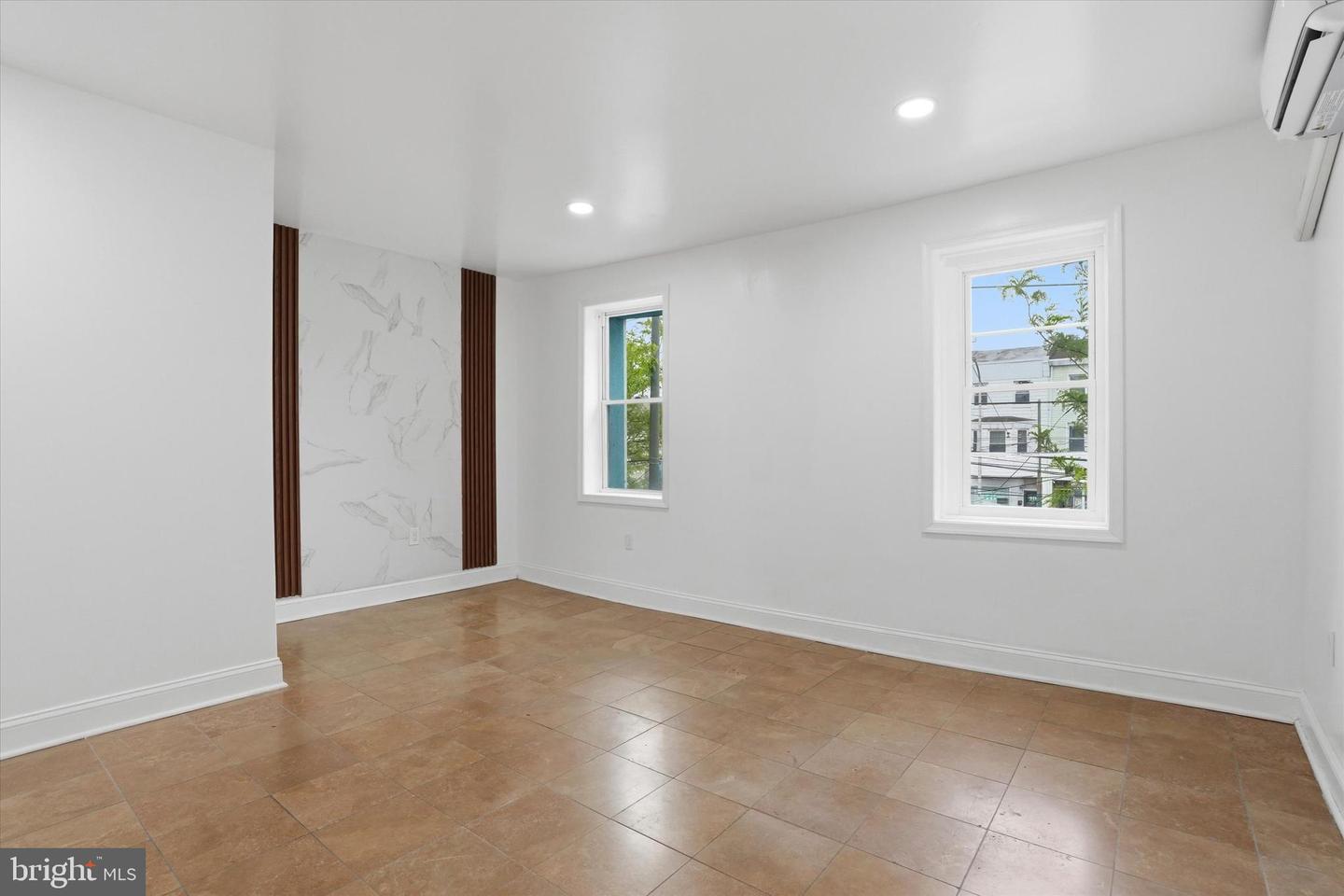 250 E Girard Ave #1 Property Photo 7