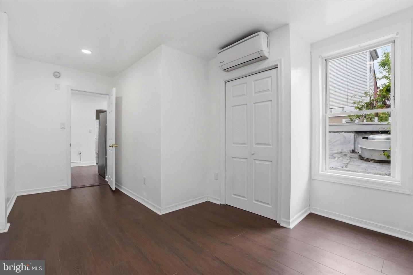 250 E Girard Ave #1 Property Photo 9
