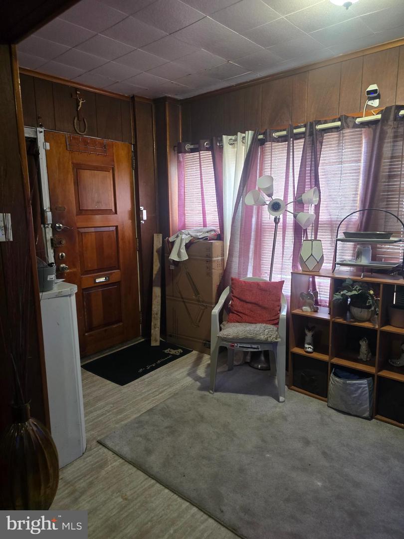 2028 S 68th St Property Photo 4