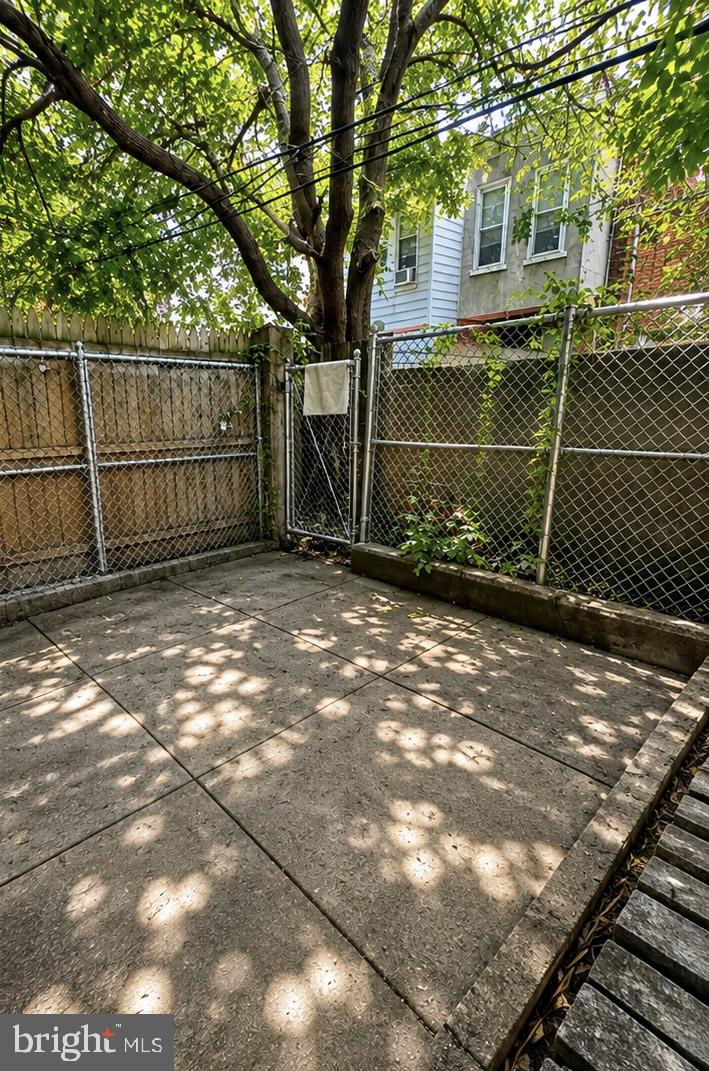 1940 S Lambert Street Property Photo 16