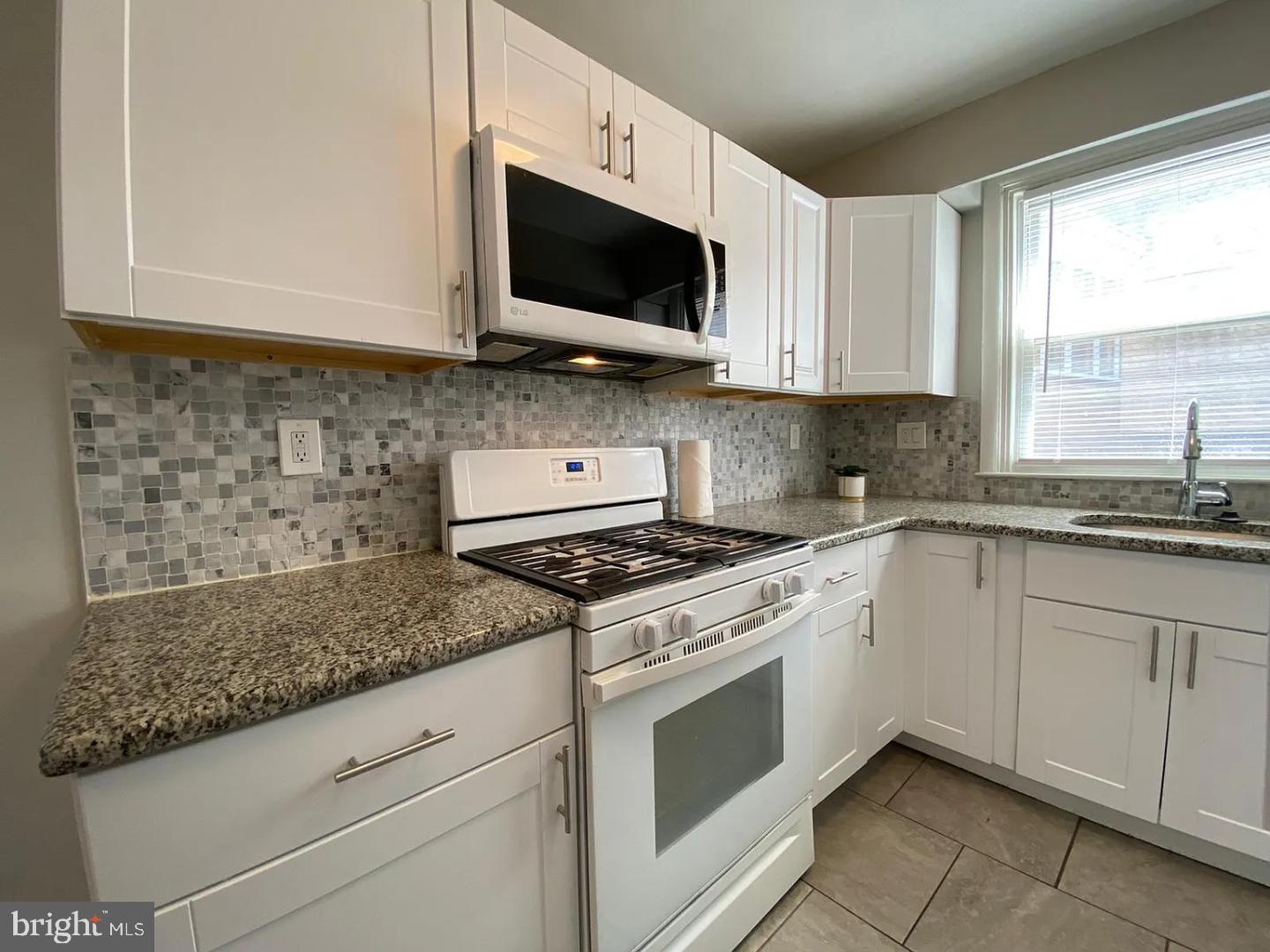 5050 Rorer St Property Photo 1