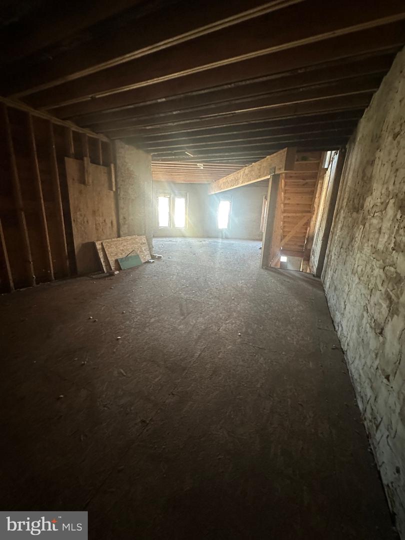 4434 Lancaster Ave Property Photo 6