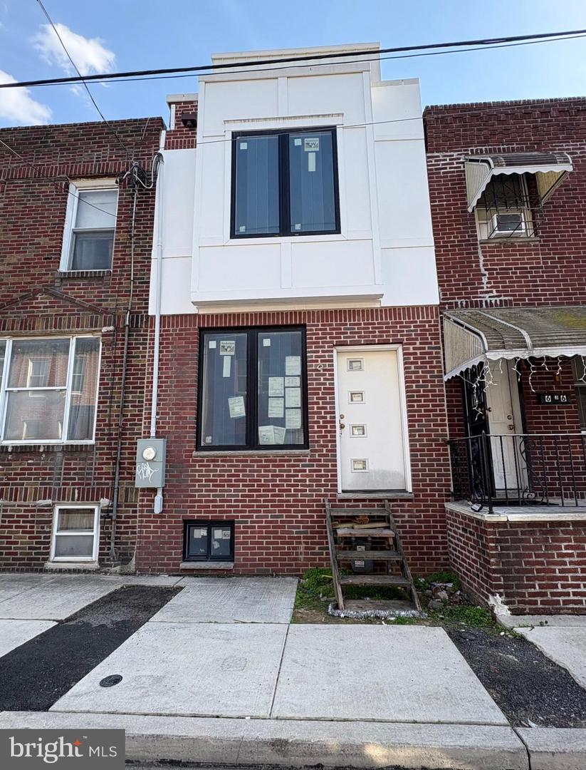 634 Watkins St Property Photo 1