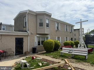 229 E PRICE ST Property Photo 1