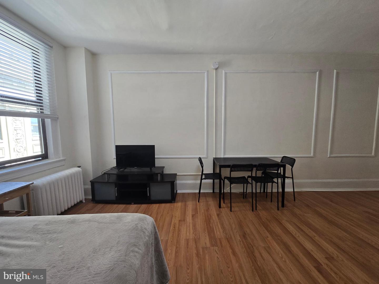 1324 Locust St #1530 Property Photo 9